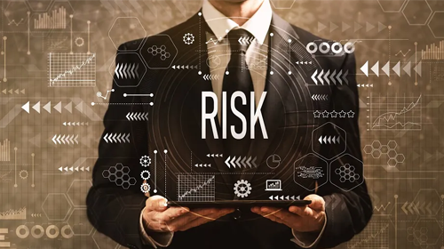 Şirketlerde Kur Riski Yönetimi: Spekülasyon ile Yatırım Arasındaki İnce Çizgi